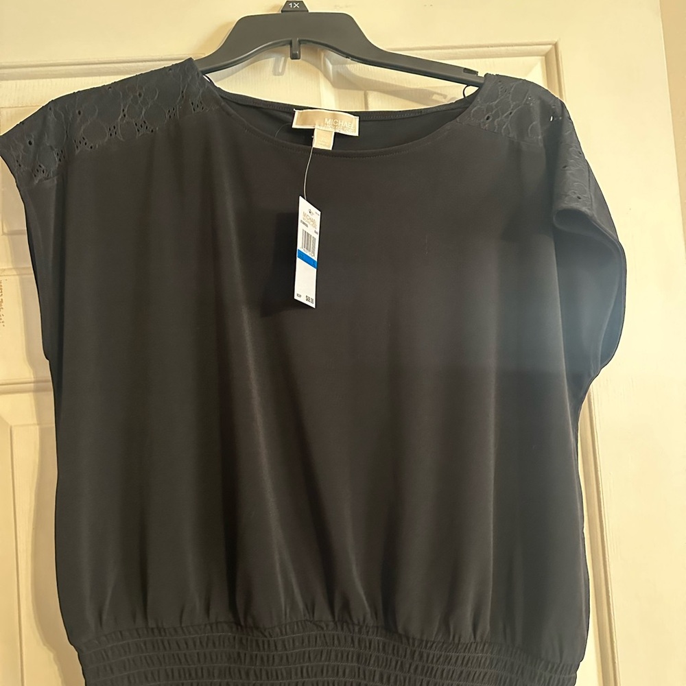 Michael Kors nwt blouse.